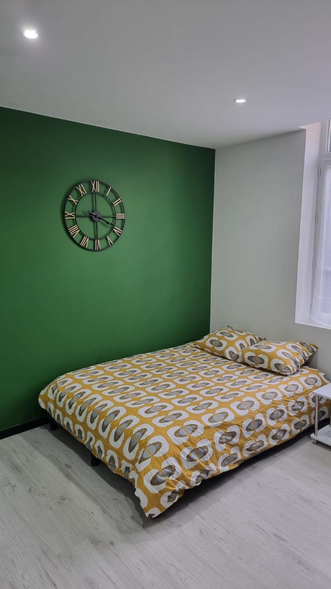 Studio Hibiscus Tout Confort, Renove سانت كونتان المظهر الخارجي الصورة